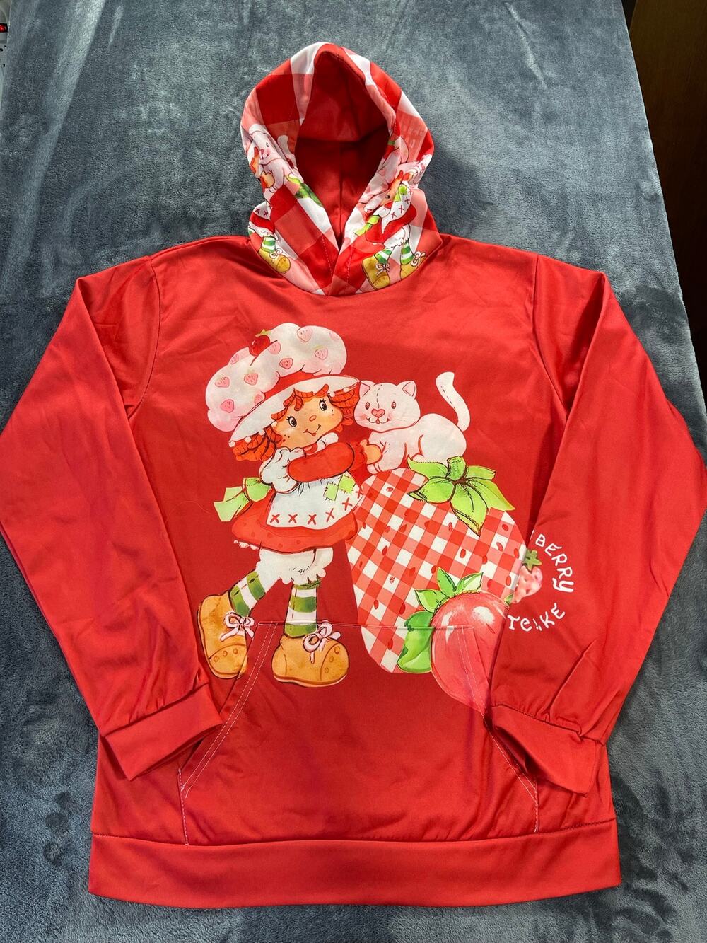 Strawberry Shortcake Vintage Style Graphic Hoodie Sweatshirt